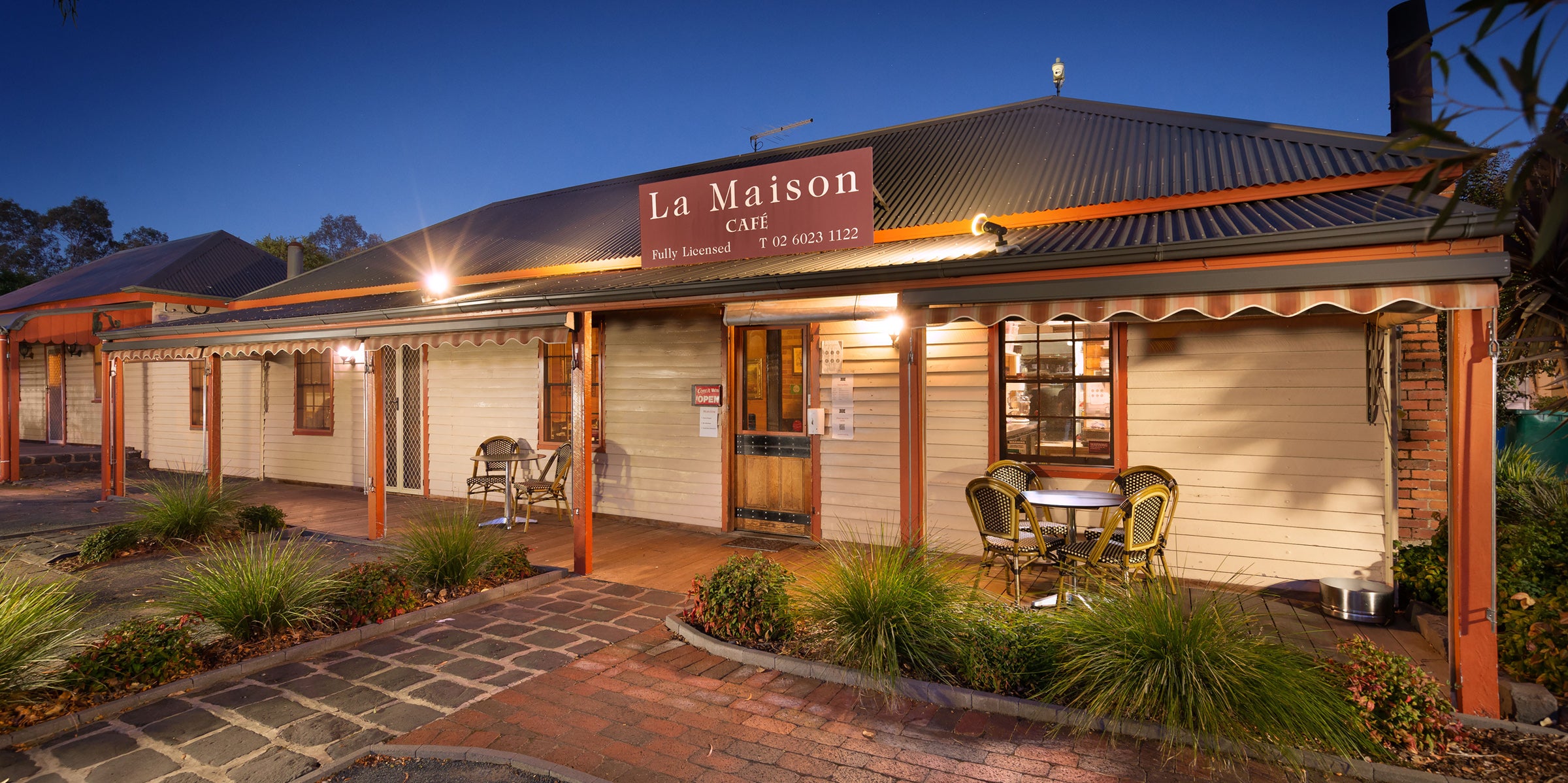 The front entrance to La Maison.